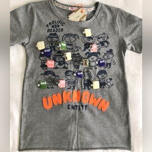 🆕 MIKI Prolific Reader Library Books Appliqué Embroidered Tee S